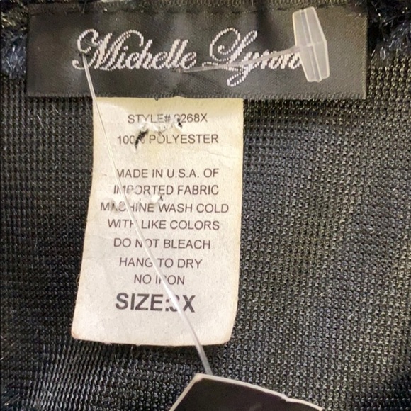 Fluffy Jacket Michelle Lynn - Picture 4 of 4